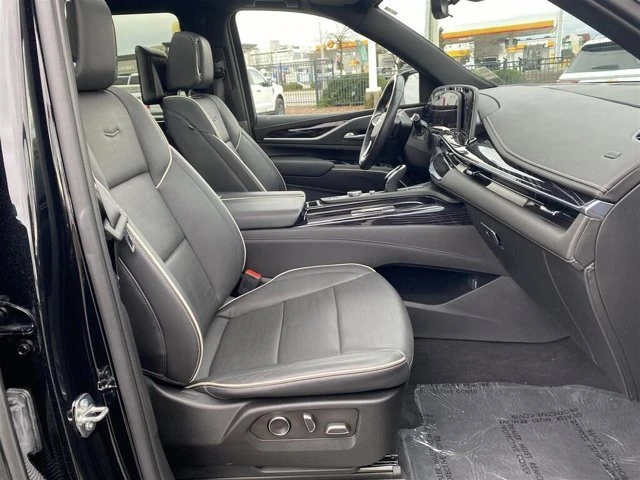 2023 Cadillac Escalade 5th Gen - Image 8 of 11