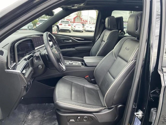 2023 Cadillac Escalade 5th Gen - Image 3 of 11