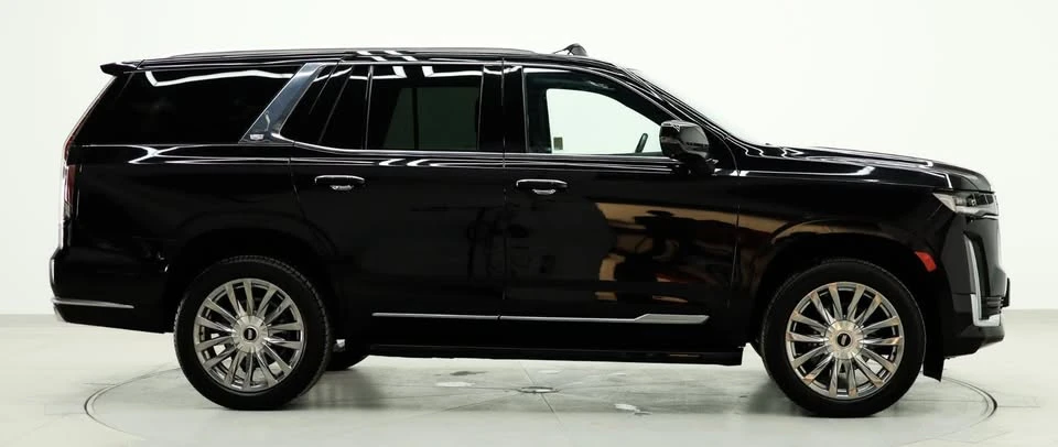 2023 Cadillac Escalade 5th Gen - Image 13 of 18