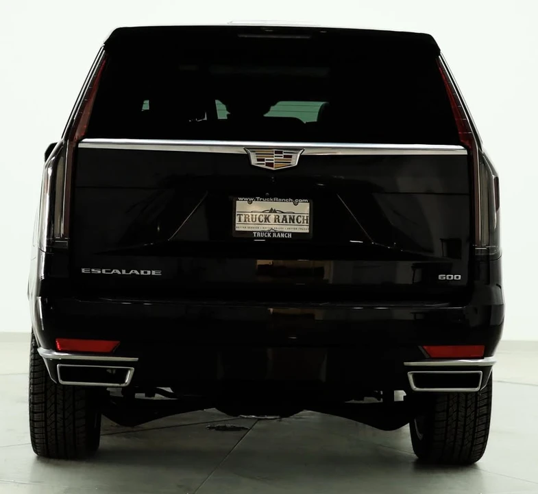 2023 Cadillac Escalade 5th Gen - Image 5 of 18