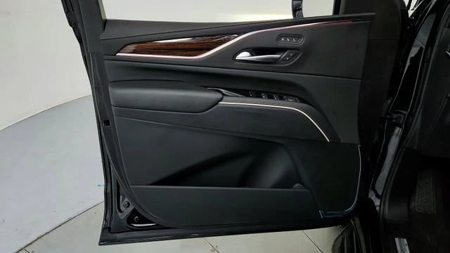 2023 Cadillac Escalade 5th Gen - Image 11 of 20