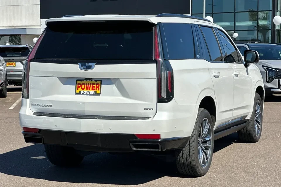 2023 Cadillac Escalade 5th Gen - Image 3 of 20