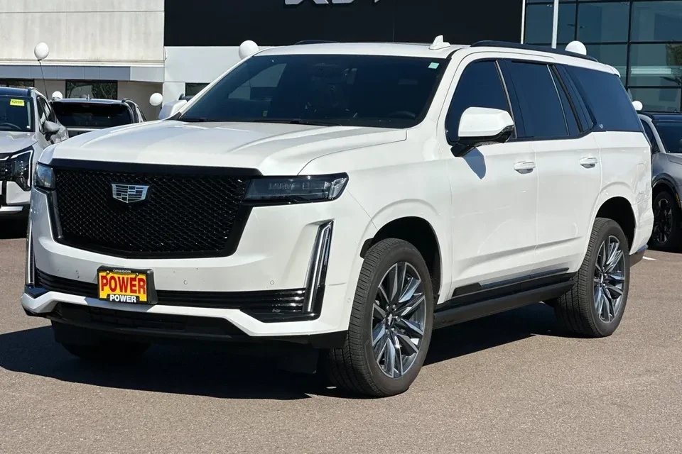 2023 Cadillac Escalade 5th Gen - Image 6 of 20