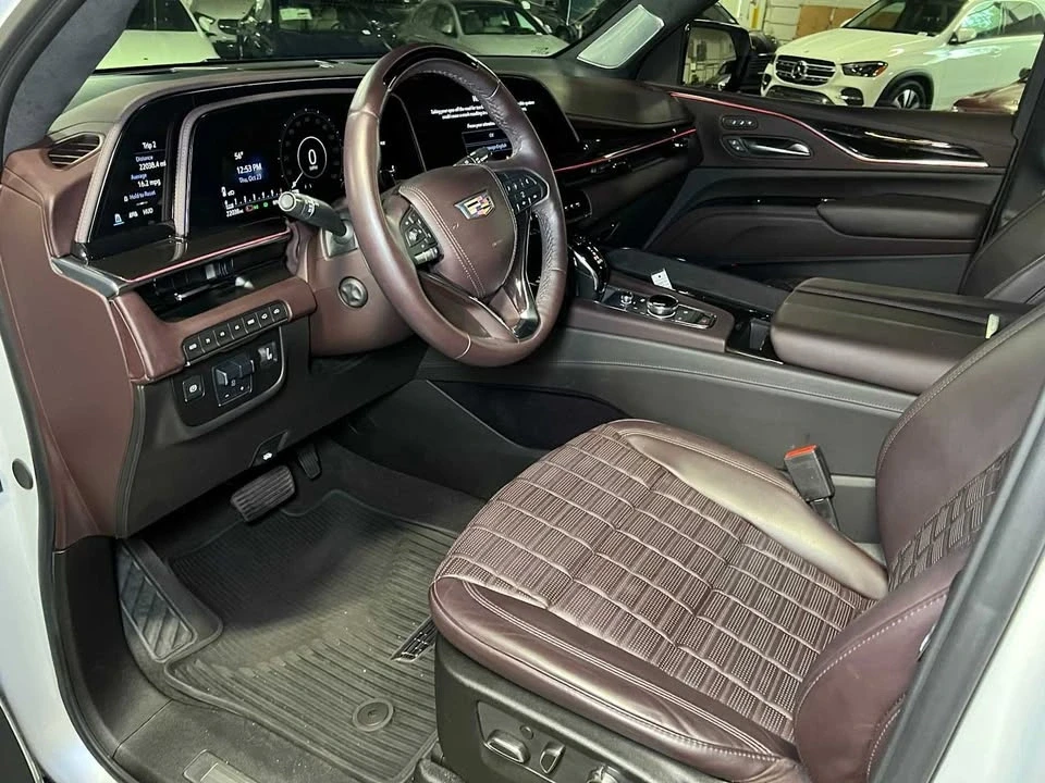 2023 Cadillac Escalade 5th Gen - Image 5 of 16