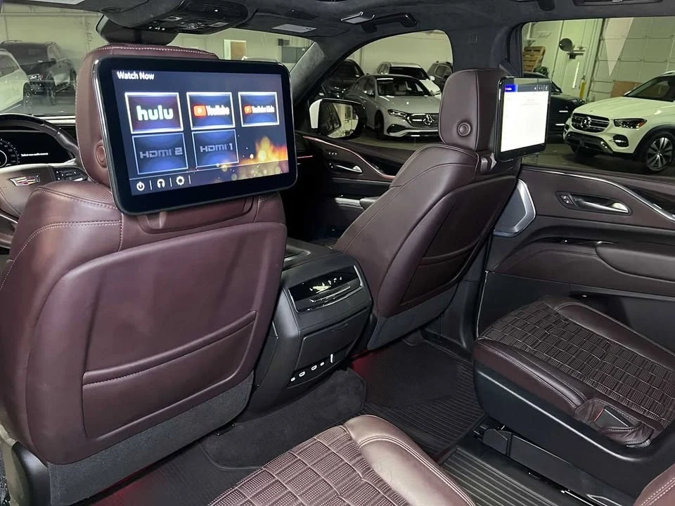 2023 Cadillac Escalade 5th Gen - Image 8 of 16