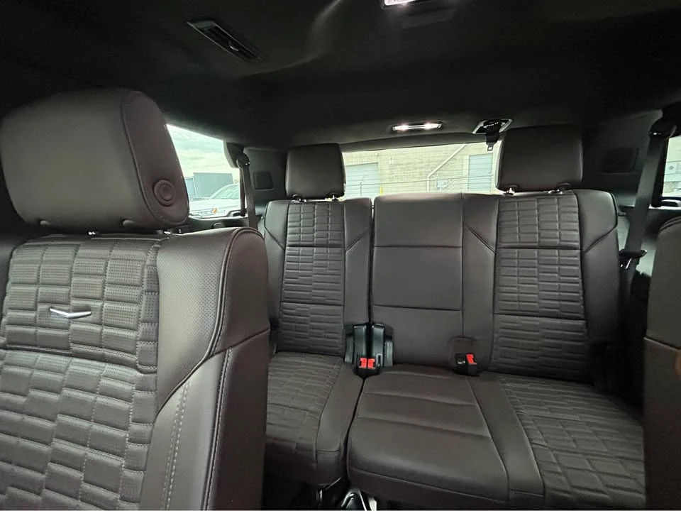 2023 Cadillac Escalade 5th Gen - Image 13 of 14