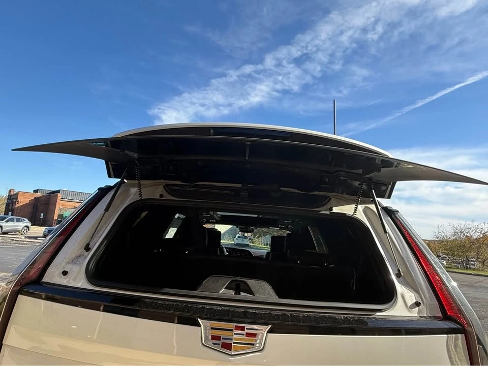 2023 Cadillac Escalade 5th Gen - Image 6 of 14