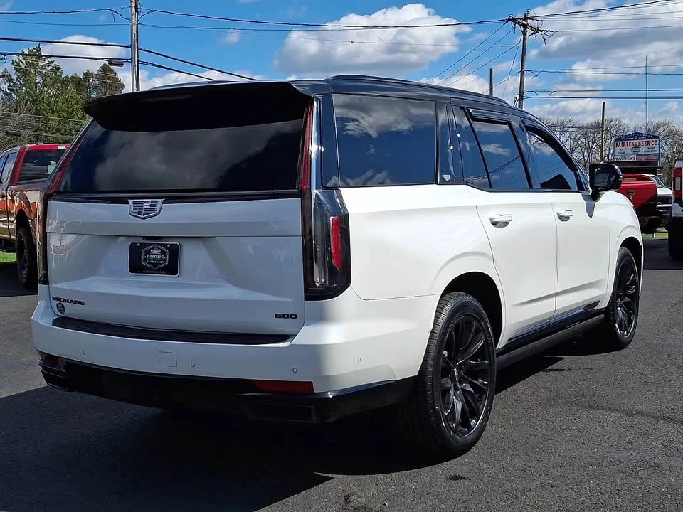 2023 Cadillac Escalade 5th Gen - Image 12 of 20