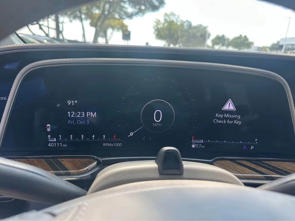 2023 Cadillac Escalade 5th Gen - Image 6 of 9