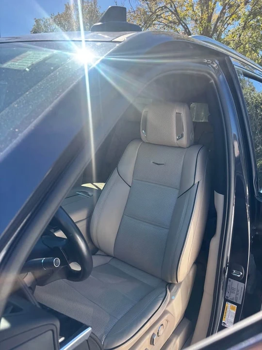 2023 Cadillac Escalade 5th Gen - Image 2 of 4