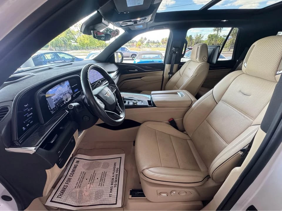 2023 Cadillac Escalade 5th Gen - Image 10 of 20