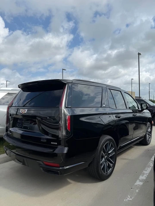 2023 Cadillac Escalade 5th Gen - Image 3 of 3