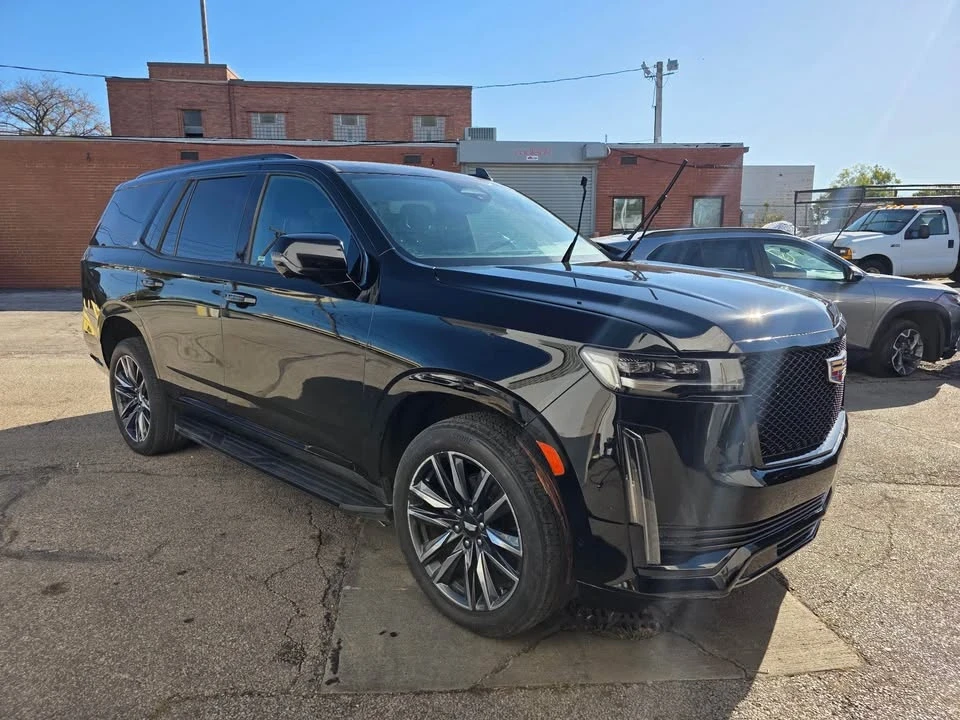 2023 Cadillac Escalade 5th Gen - Image 2 of 5