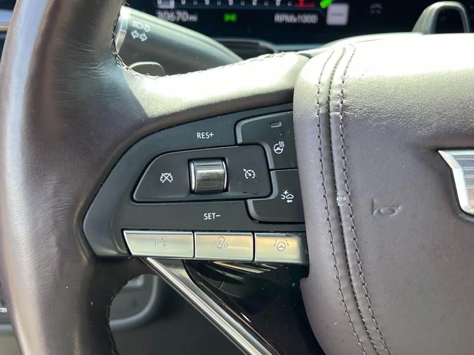 2023 Cadillac Escalade 5th Gen - Image 18 of 20