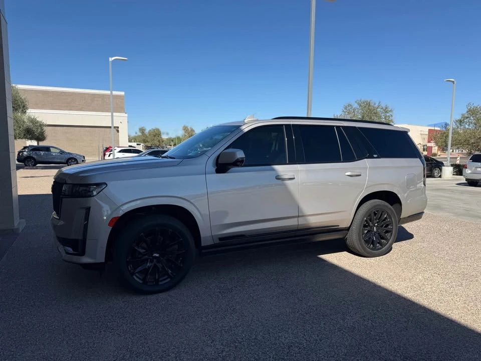 2023 Cadillac Escalade 5th Gen - Image 3 of 17