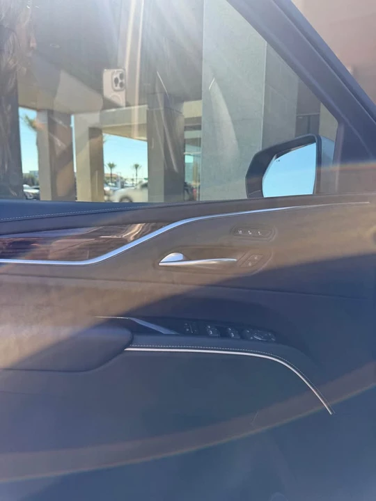 2023 Cadillac Escalade 5th Gen - Image 9 of 17