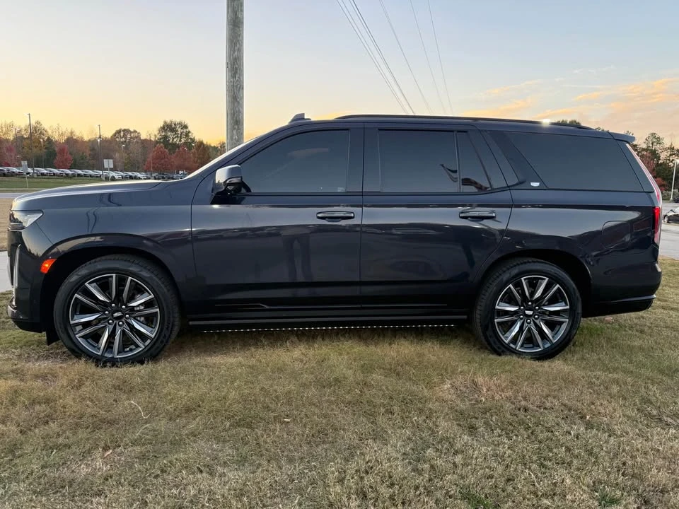 2023 Cadillac Escalade 5th Gen - Image 3 of 14