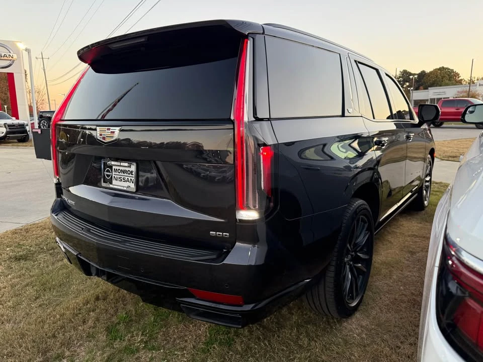 2023 Cadillac Escalade 5th Gen - Image 5 of 14