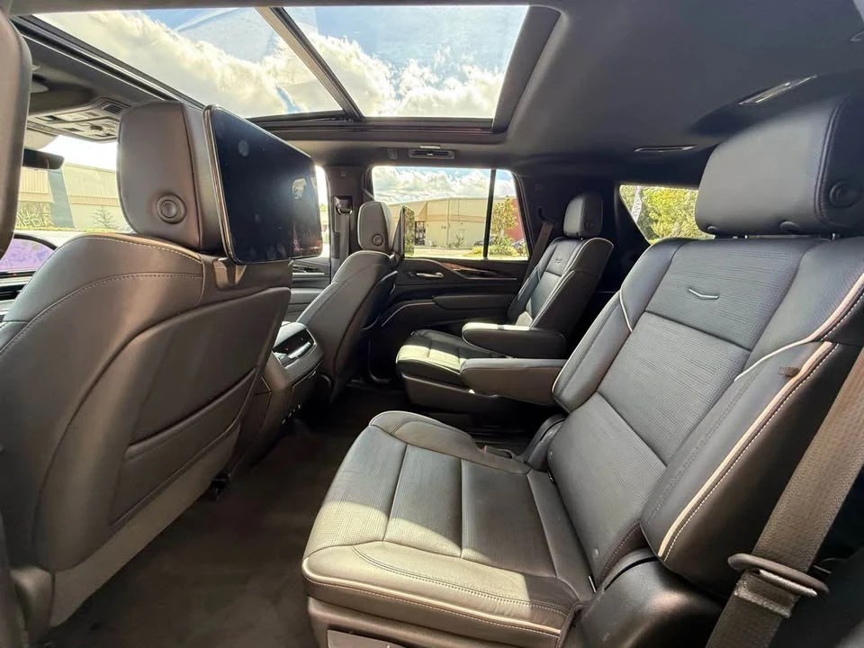 2023 Cadillac Escalade 5th Gen - Image 11 of 16