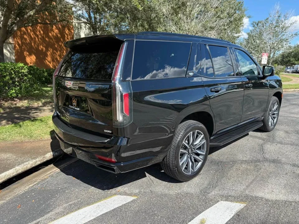 2023 Cadillac Escalade 5th Gen - Image 3 of 16