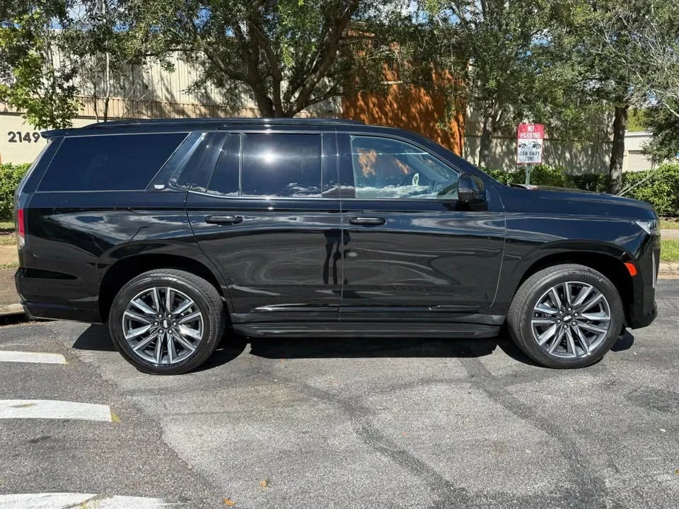 2023 Cadillac Escalade 5th Gen - Image 4 of 16