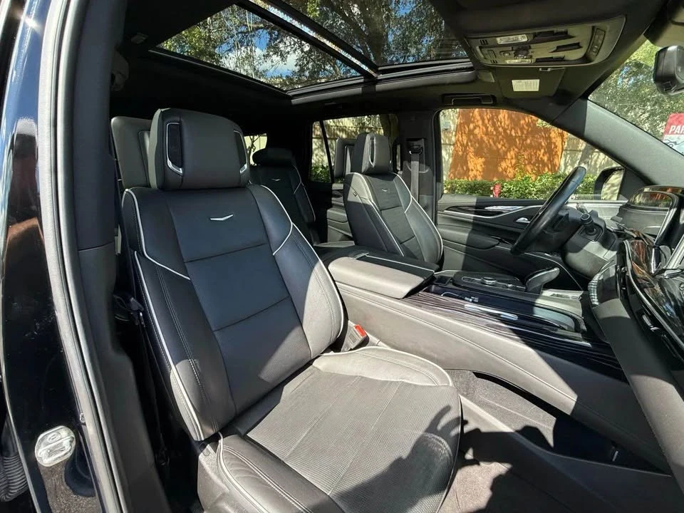 2023 Cadillac Escalade 5th Gen - Image 15 of 16