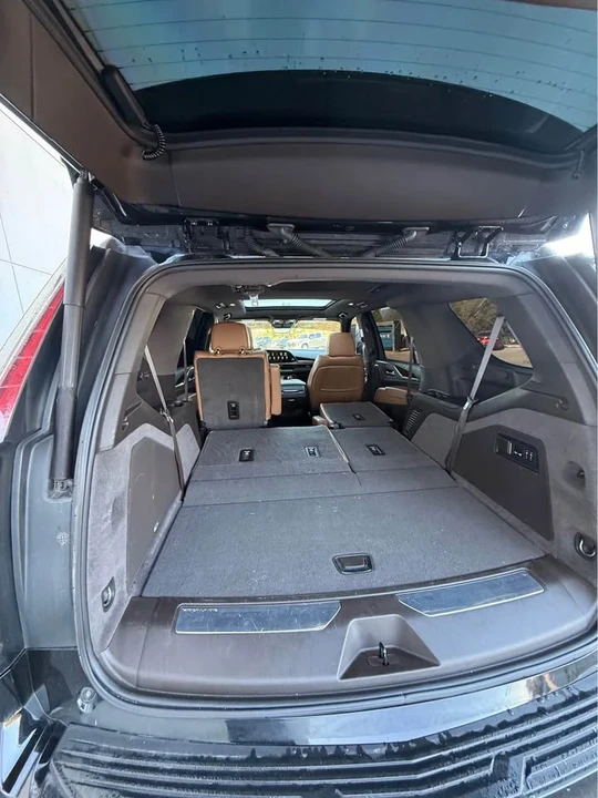 2023 Cadillac Escalade 5th Gen - Image 14 of 14