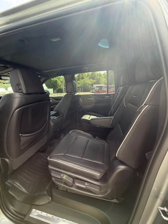 2023 Cadillac Escalade 5th Gen - Image 15 of 16