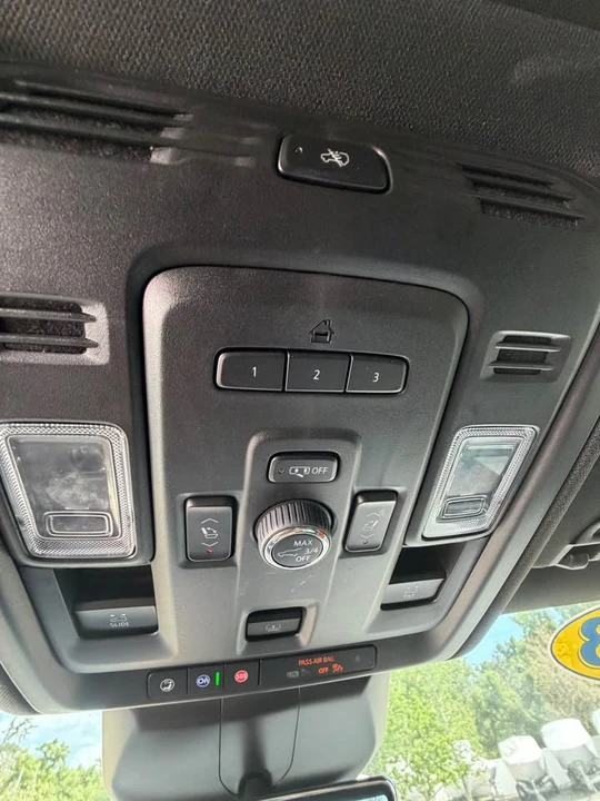 2023 Cadillac Escalade 5th Gen - Image 14 of 16