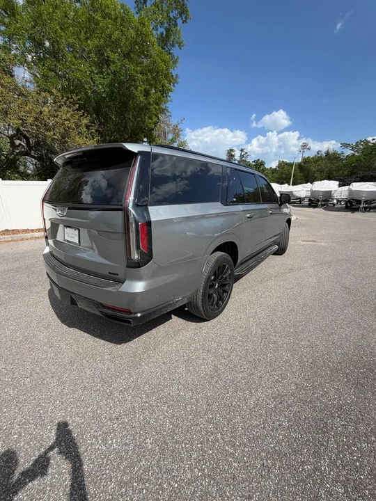 2023 Cadillac Escalade 5th Gen - Image 6 of 16