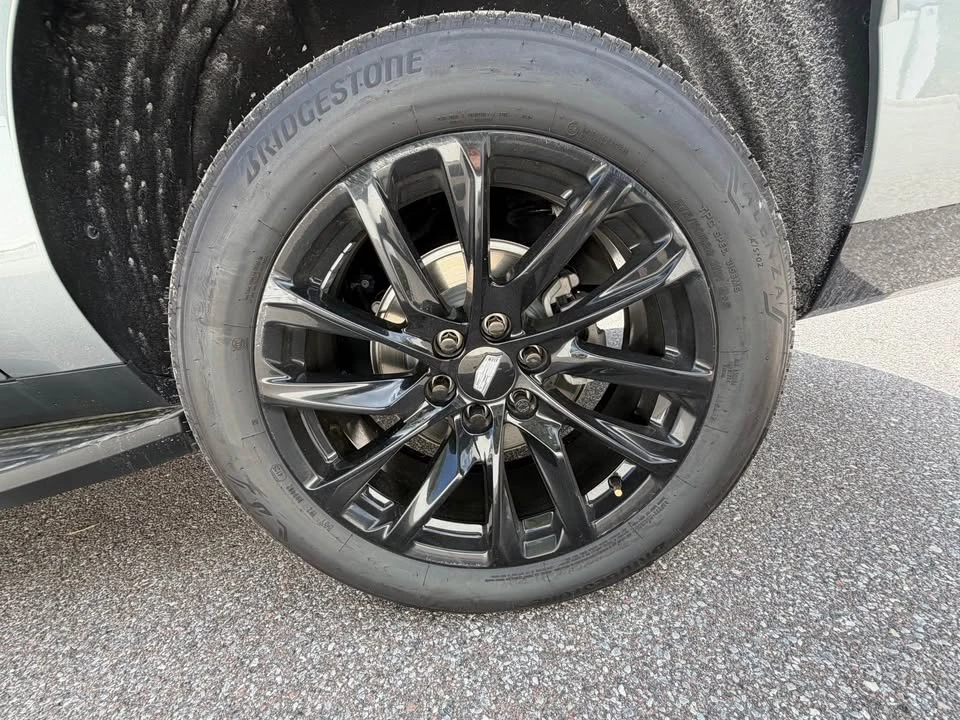 2023 Cadillac Escalade 5th Gen - Image 16 of 16