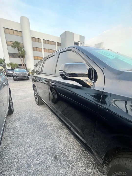 2023 Cadillac Escalade 5th Gen - Image 5 of 12