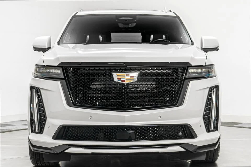2023 Cadillac Escalade-V 5th Gen - Image 3 of 15
