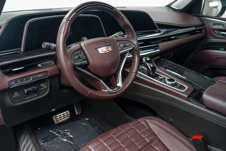 2023 Cadillac Escalade-V 5th Gen - Image 8 of 15
