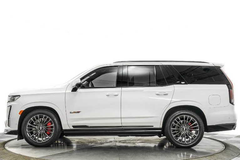 2023 Cadillac Escalade-V 5th Gen - Image 7 of 15