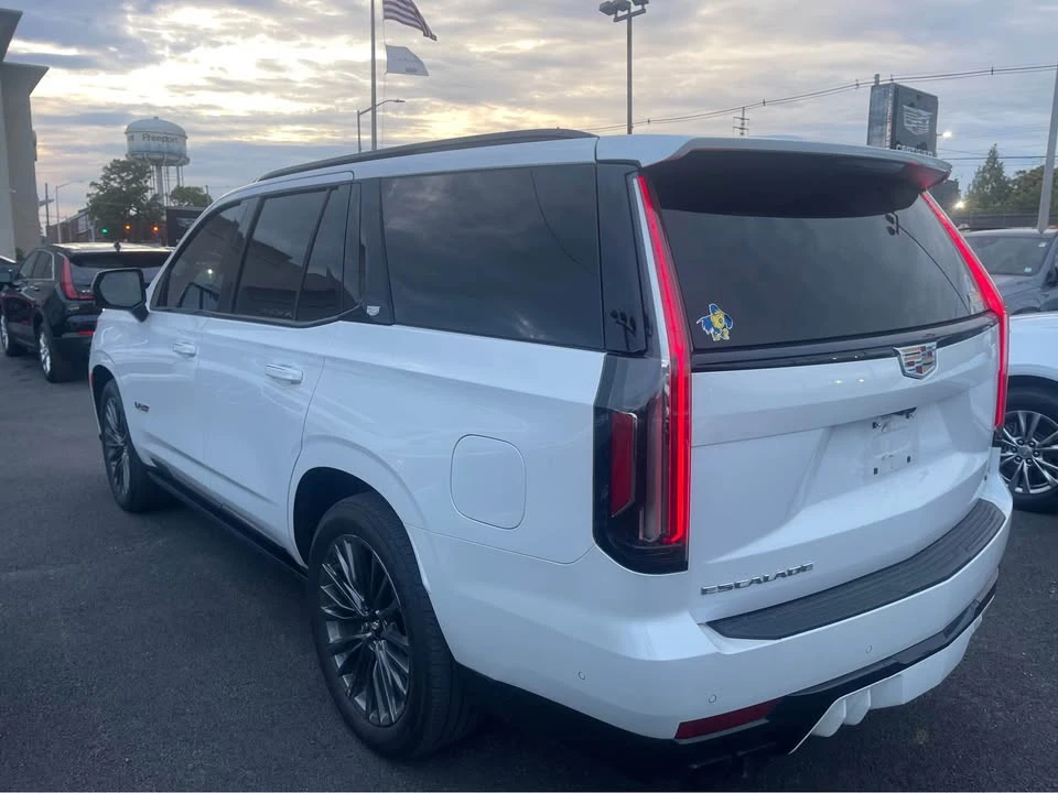 2023 Cadillac Escalade-V 5th Gen - Image 2 of 6
