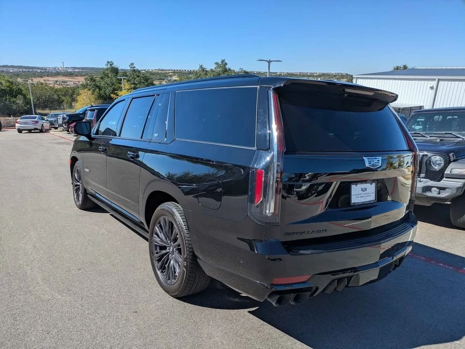 2023 Cadillac Escalade-V 5th Gen - Image 3 of 11