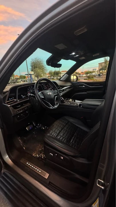 2023 Cadillac Escalade-V 5th Gen - Image 5 of 5