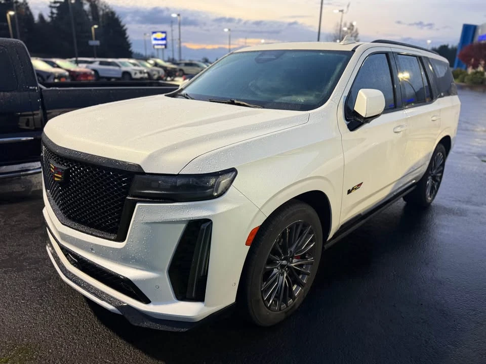 2023 Cadillac Escalade-V 5th Gen - Image 2 of 8