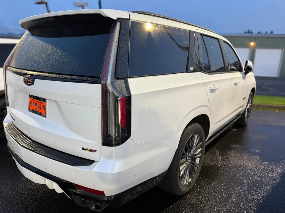 2023 Cadillac Escalade-V 5th Gen - Image 4 of 8