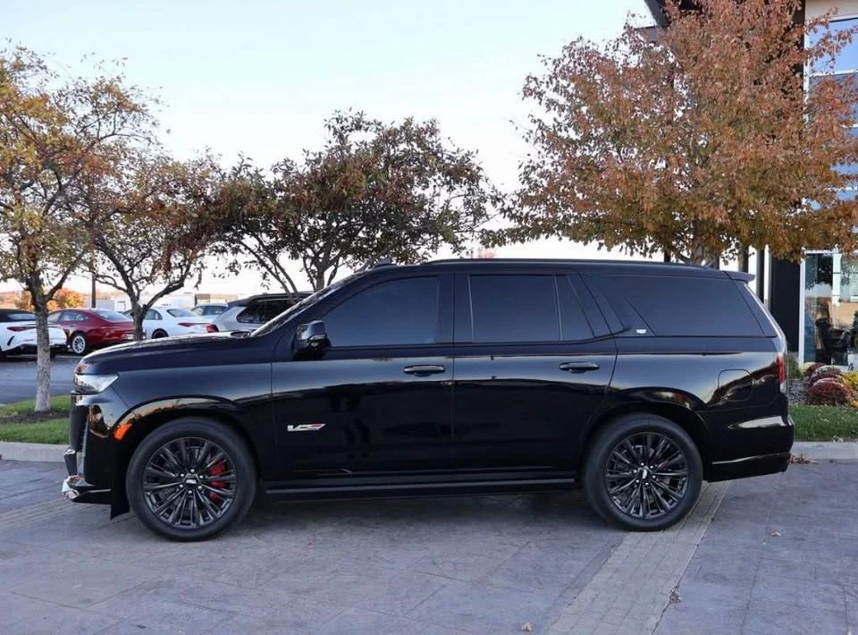 2023 Cadillac Escalade-V 5th Gen - Image 2 of 7