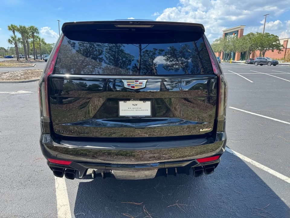 2023 Cadillac Escalade-V 5th Gen - Image 5 of 14