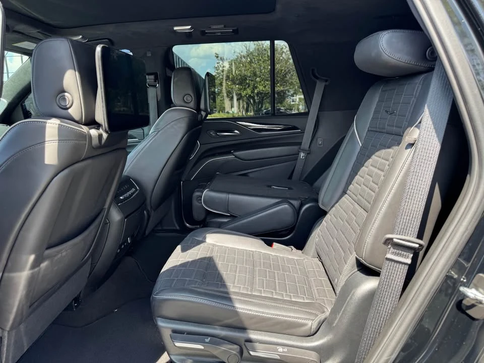 2023 Cadillac Escalade-V 5th Gen - Image 14 of 14