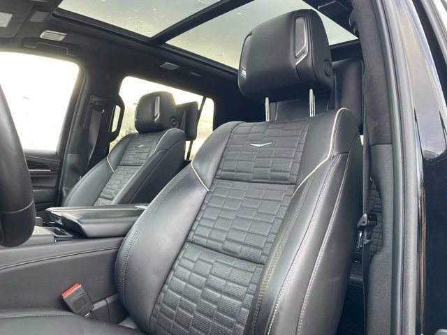 2023 Cadillac Escalade-V 5th Gen - Image 10 of 14