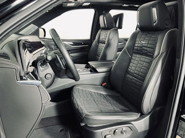 2023 Cadillac Escalade-V 5th Gen - Image 11 of 19