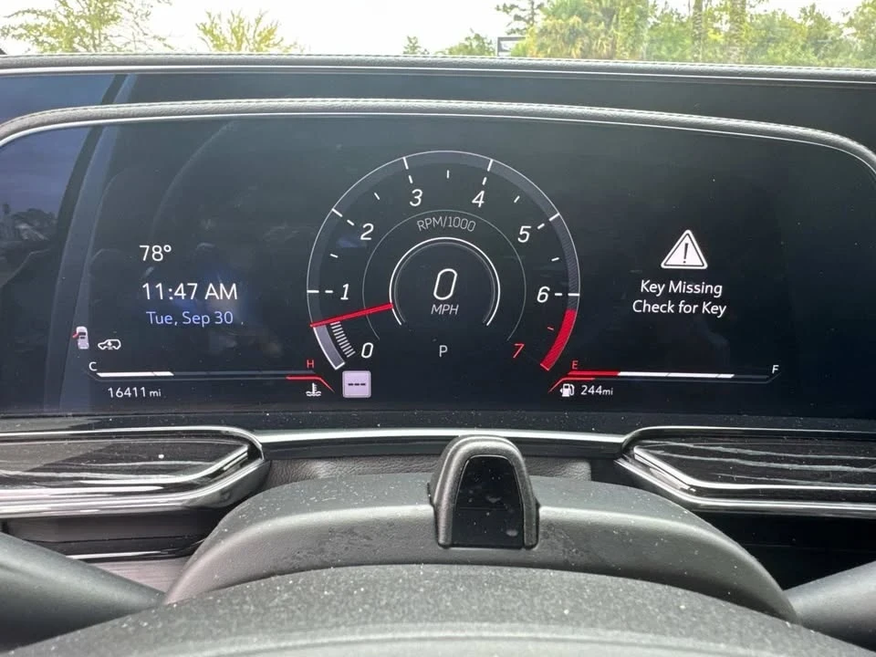 2023 Cadillac Escalade-V 5th Gen - Image 20 of 20