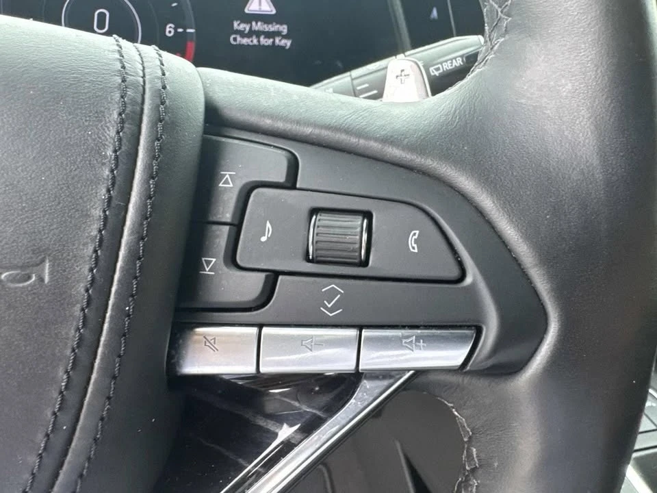 2023 Cadillac Escalade-V 5th Gen - Image 18 of 20