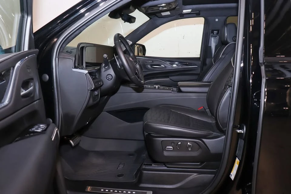 2023 Cadillac Escalade-V 5th Gen - Image 13 of 13