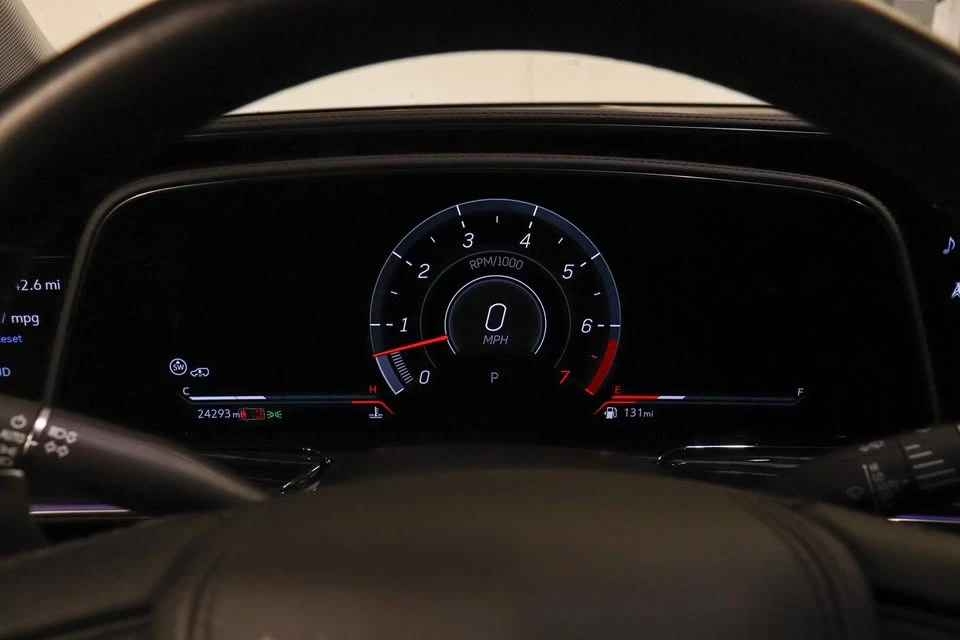 2023 Cadillac Escalade-V 5th Gen - Image 9 of 13