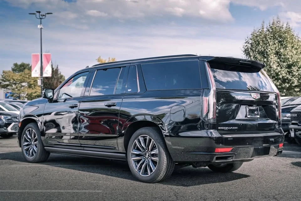 2023 Cadillac Escalade 5th Gen - Image 4 of 14